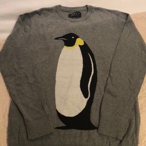 Grey crewneck sweater with penguin